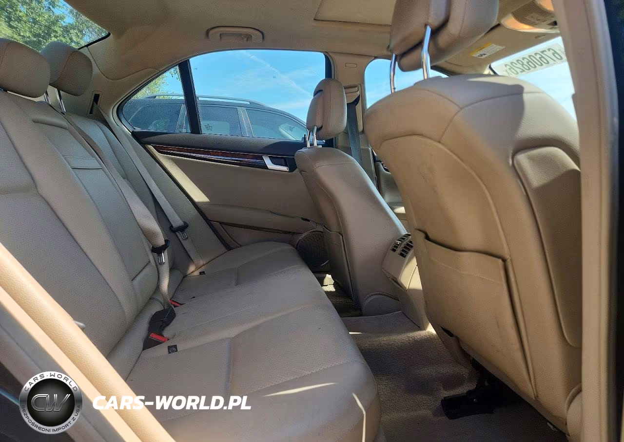 2013 Mercedes-Benz C 300 4Matic VIN:WDDGF8AB8DR276834 - 10