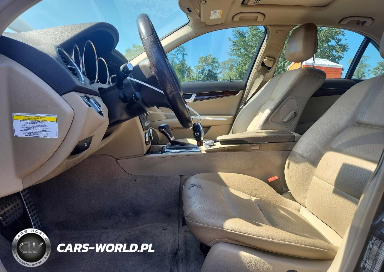 2013 Mercedes-Benz C 300 4Matic VIN:WDDGF8AB8DR276834 - 7