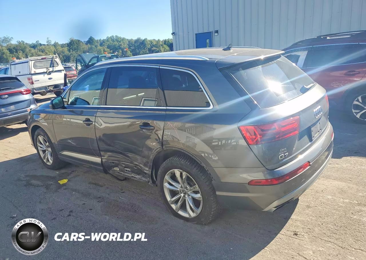 2018 Audi Q7 Premium Plus VIN:WA1LHAF76JD042385 - 2