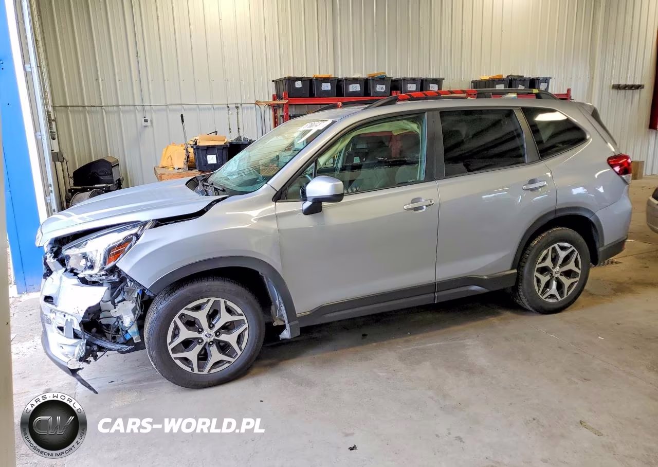 2021 Subaru Forester Premium VIN:JF2SKAJC9MH470022 - 1