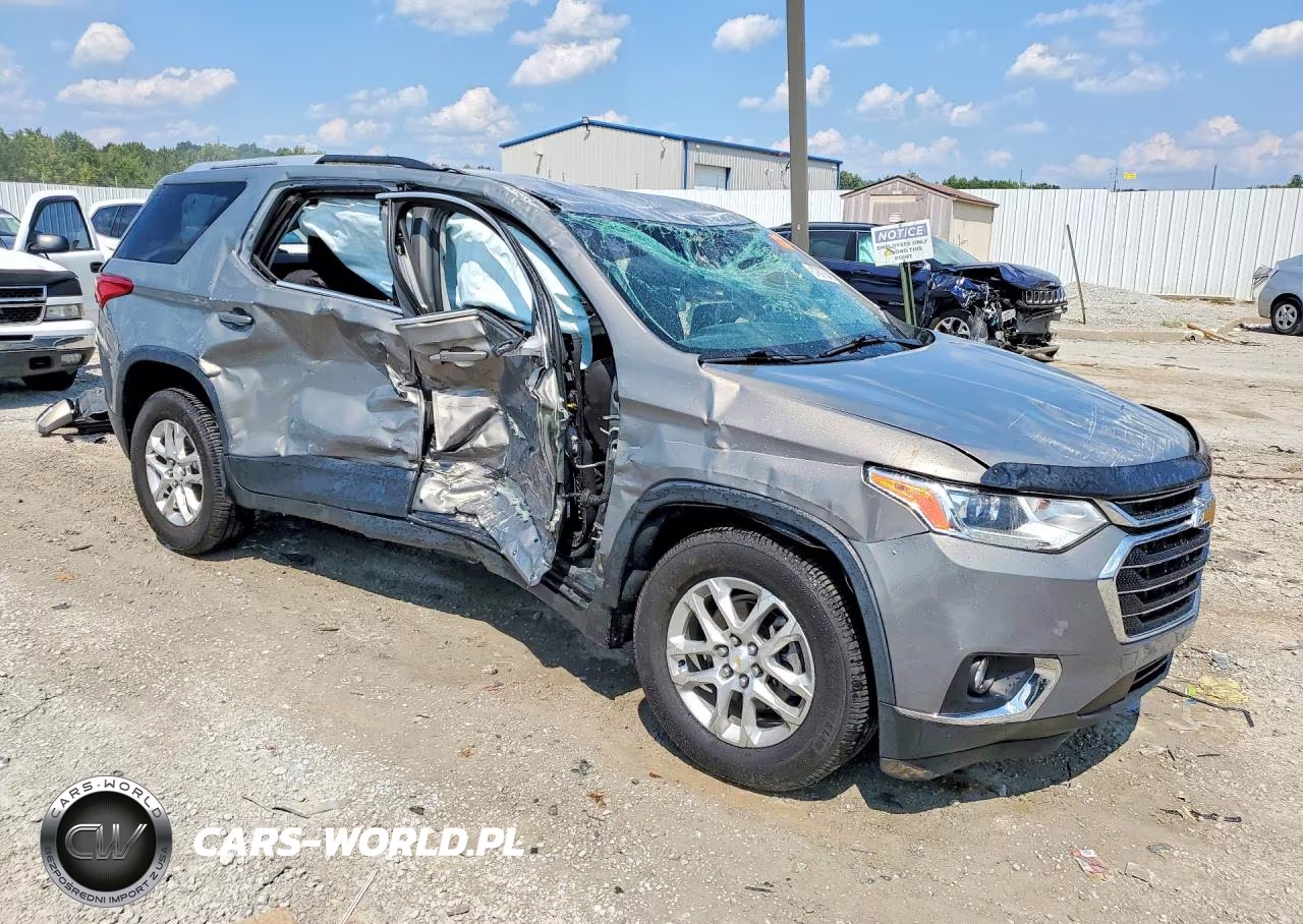 2018 Chevrolet Traverse Lt VIN:1GNERGKW2JJ280271 - 4