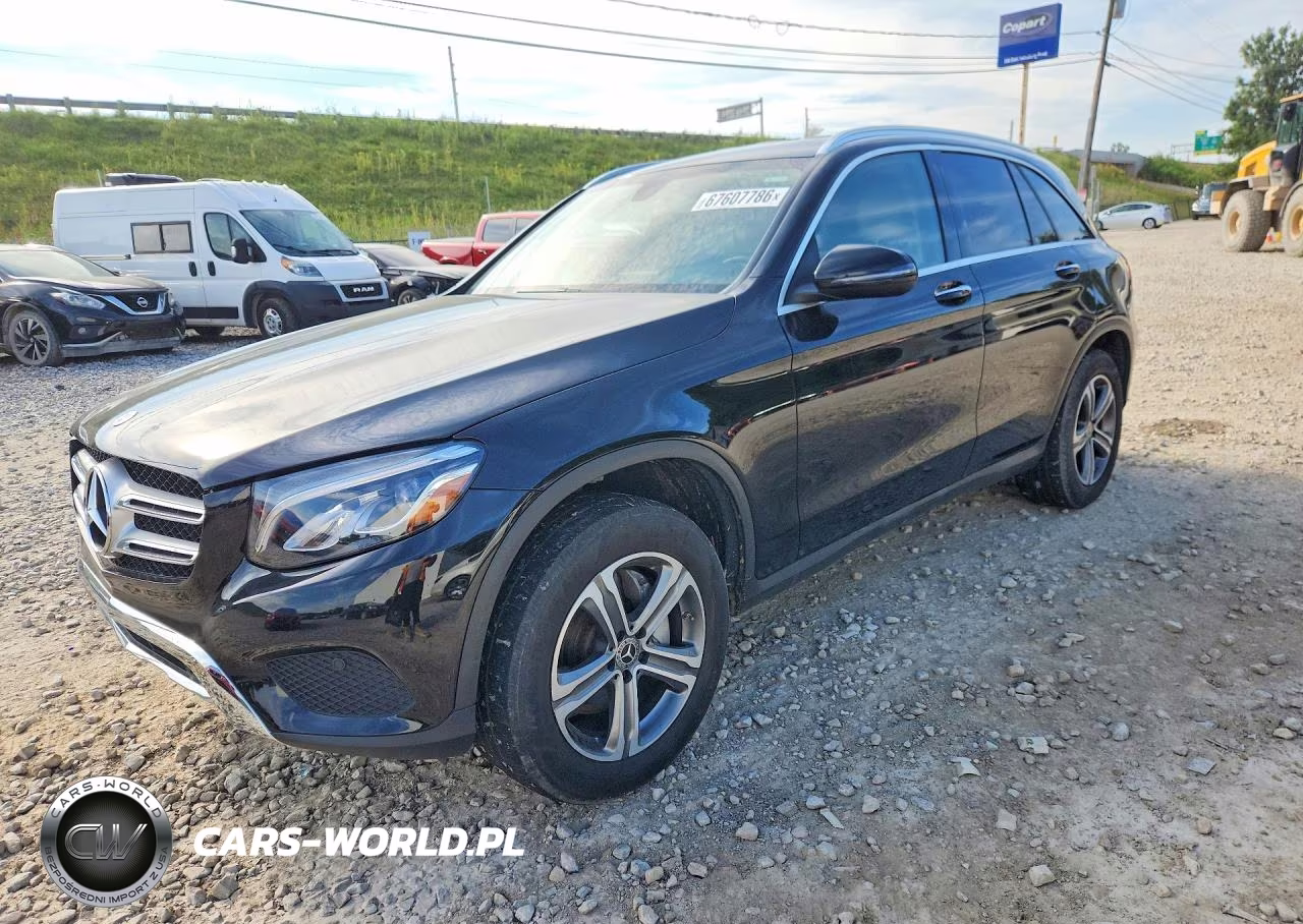 2019 Mercedes-Benz Glc 300 4Matic – zdjęcie 1 z 14