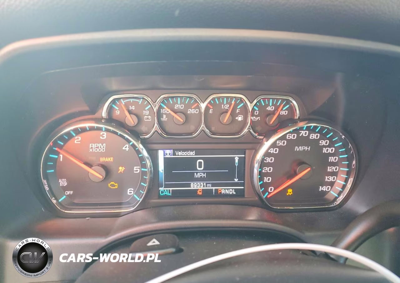 2018 Chevrolet Silverado C1500 Lt VIN:3GCUCRER8JG309894 - 9