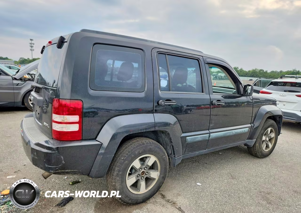 2008 Jeep Liberty Sport VIN:1J8GN28KX8W255712 - 3