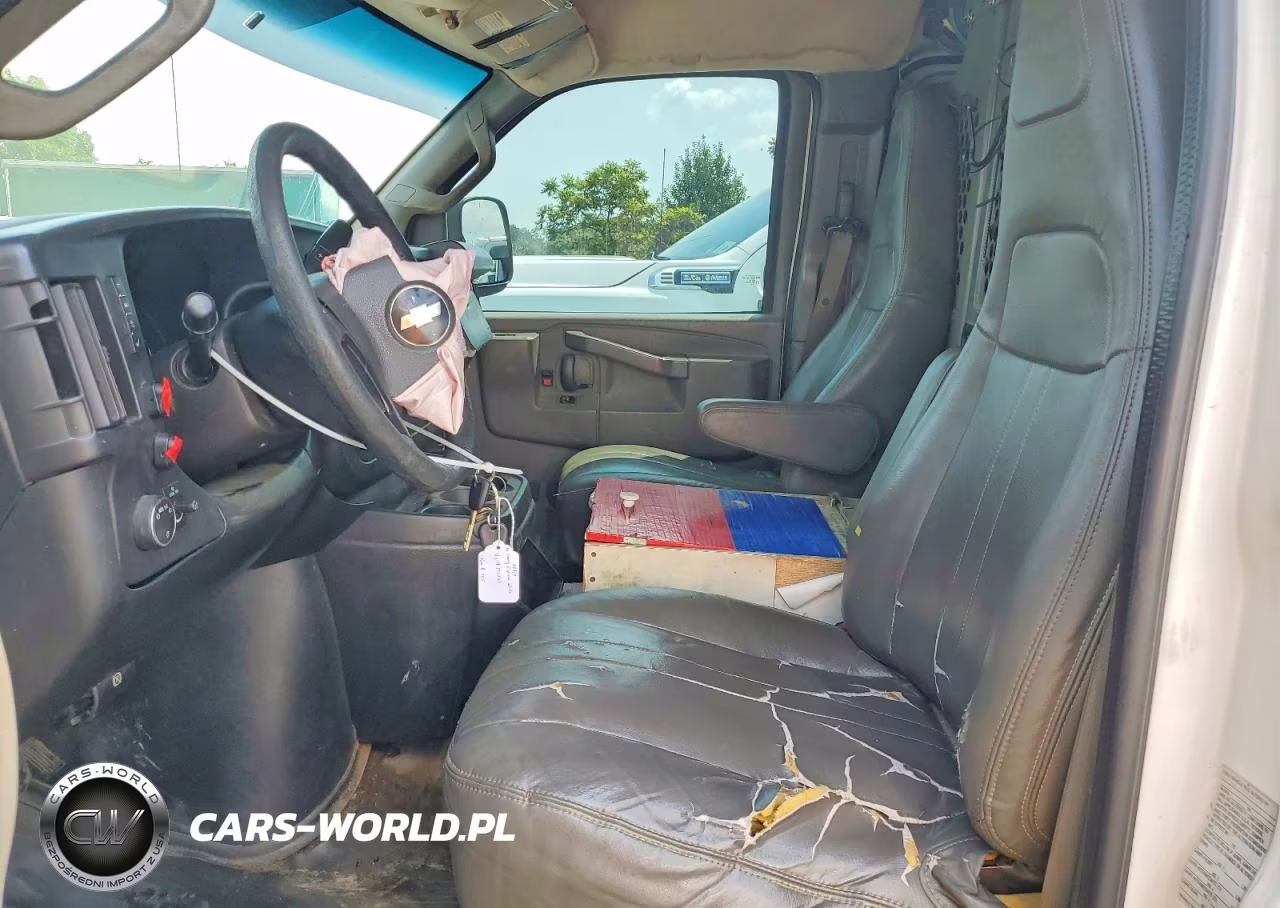 2016 Chevrolet Express G2500 VIN:1GCWGAFF6G1179303 - 7