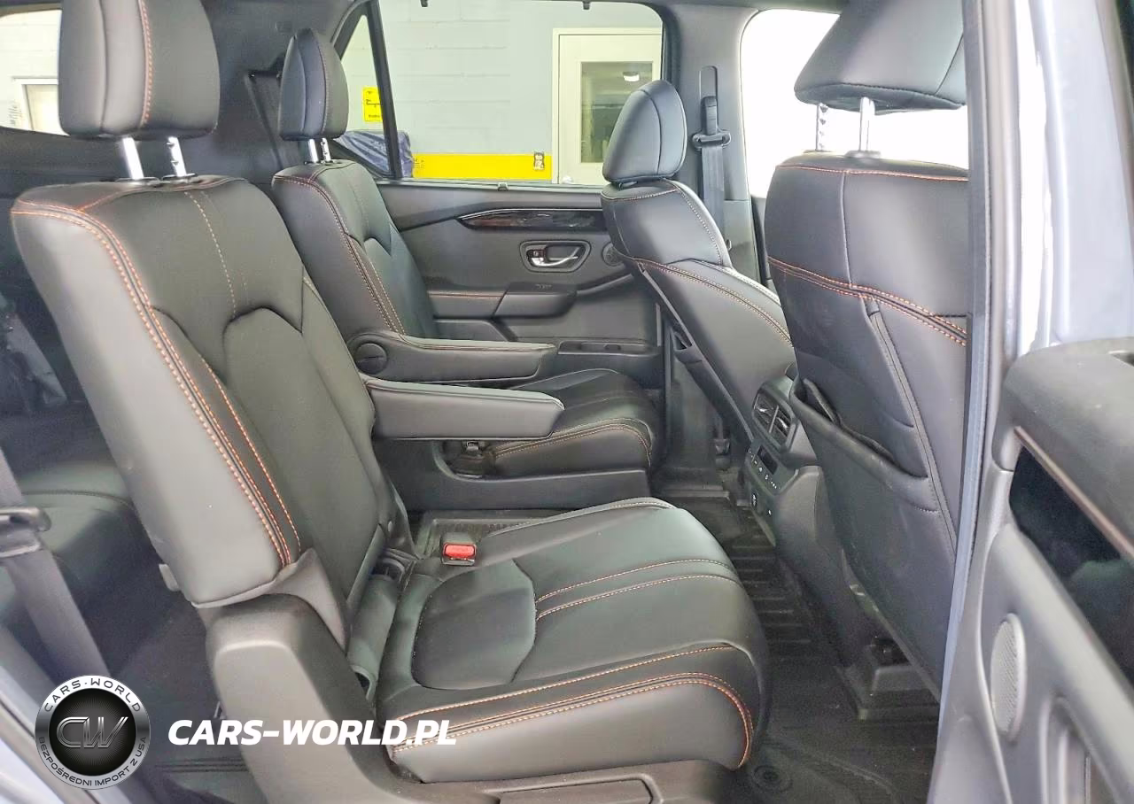 2025 Honda Pilot Trailsport VIN:5FNYG1H69SB164333 - 11