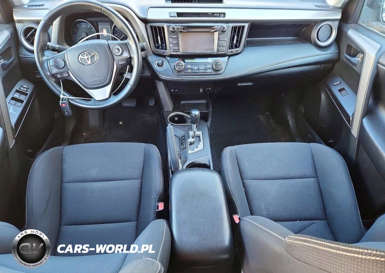 2018 Toyota Rav4 Xle VIN:2T3RFREVXJW732437 - 8