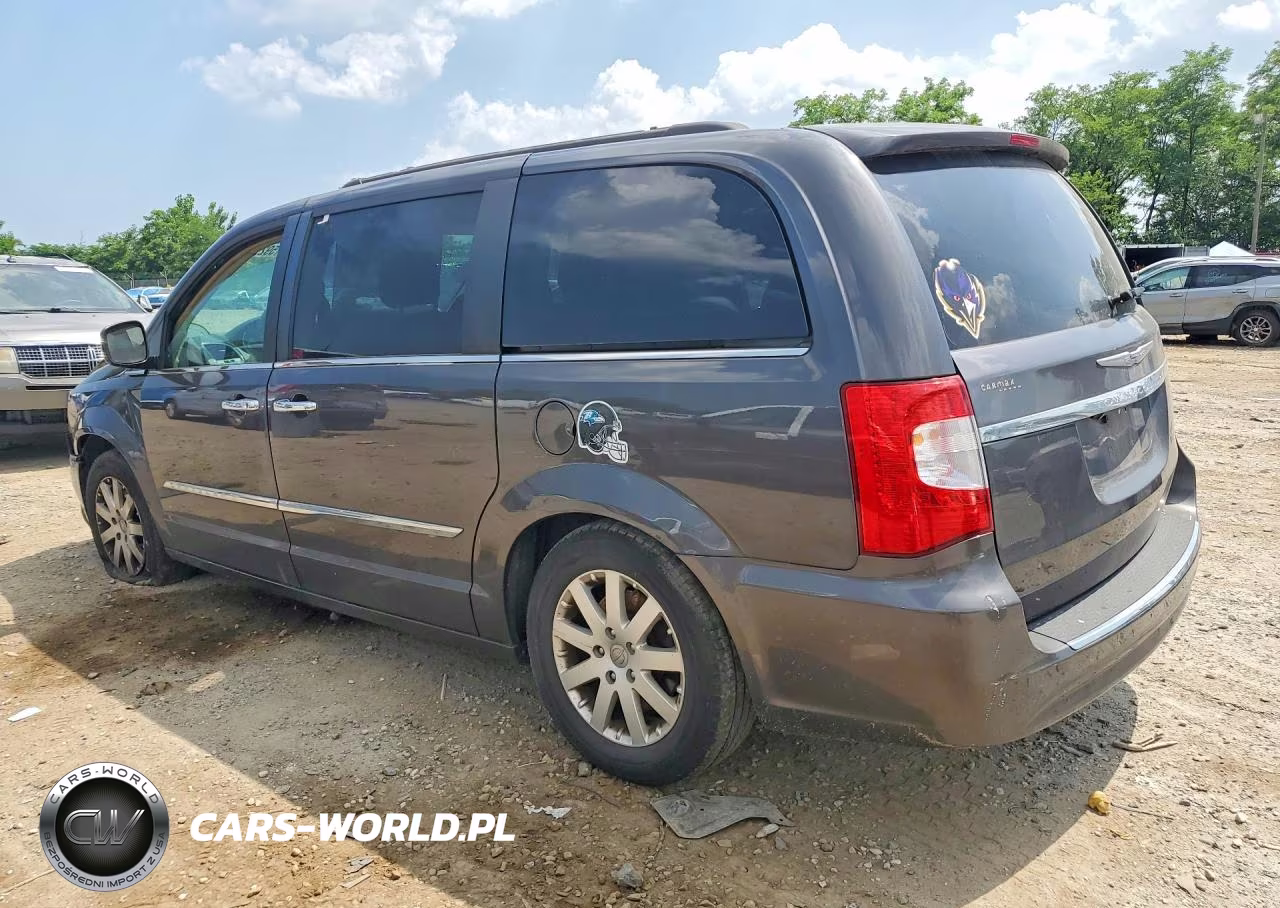 2016 Chrysler Town & Country Touring VIN:2C4RC1BGXGR137963 - 2
