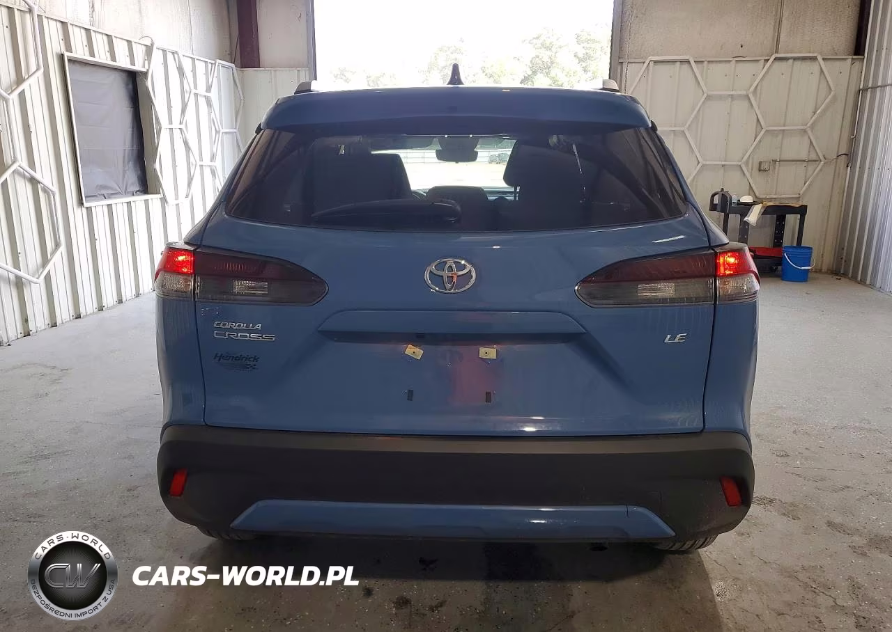2026 Toyota Corolla Cross Le VIN:7MUCAAAG4TV198357 - 6