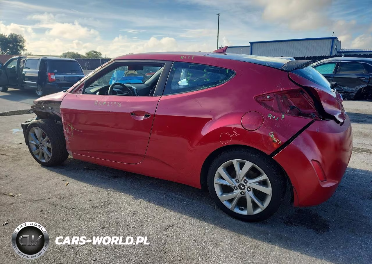 2016 Hyundai Veloster Base VIN:KMHTC6AD2GU292452 - 2