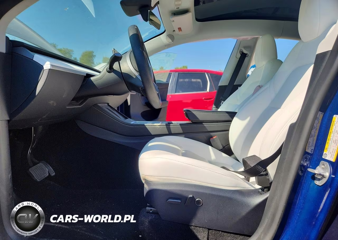 2024 Tesla Model Y VIN:7SAYGDEE5RA278417 - 7