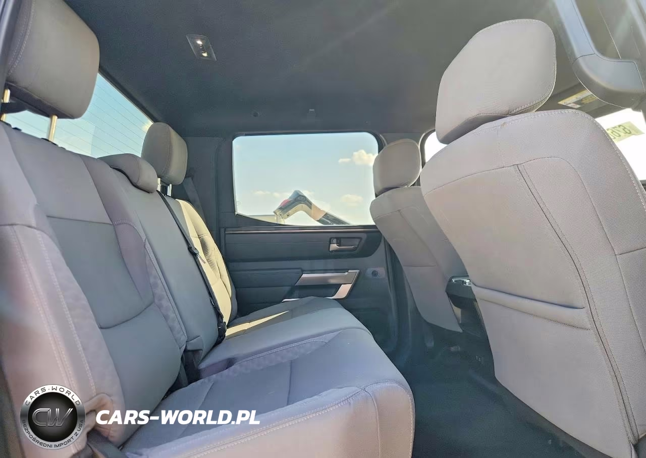 2025 Toyota Tundra Sr5 VIN:5TFLA5DB0SX239576 - 10