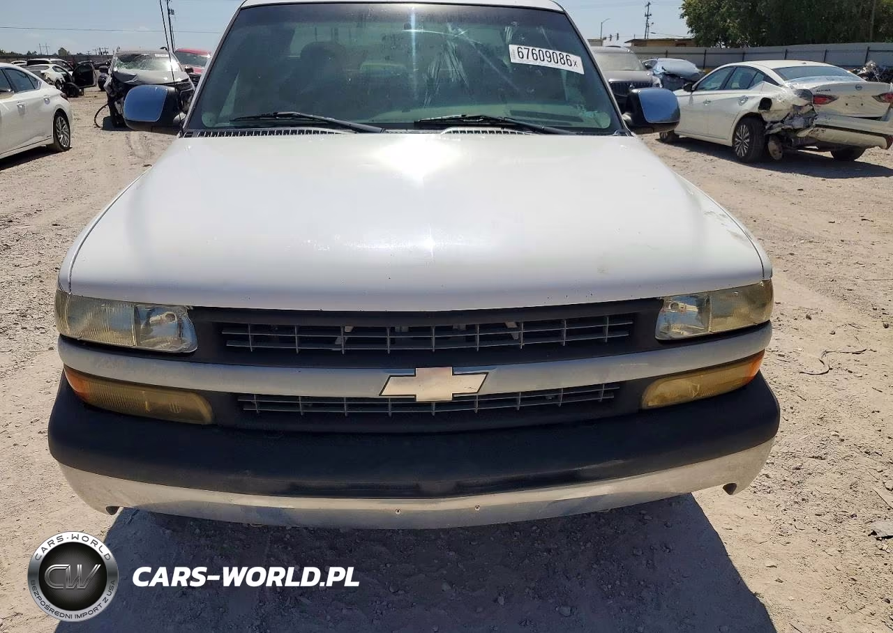2000 Chevrolet Silverado C1500 VIN:1GCEC19T1YE408618 - 11