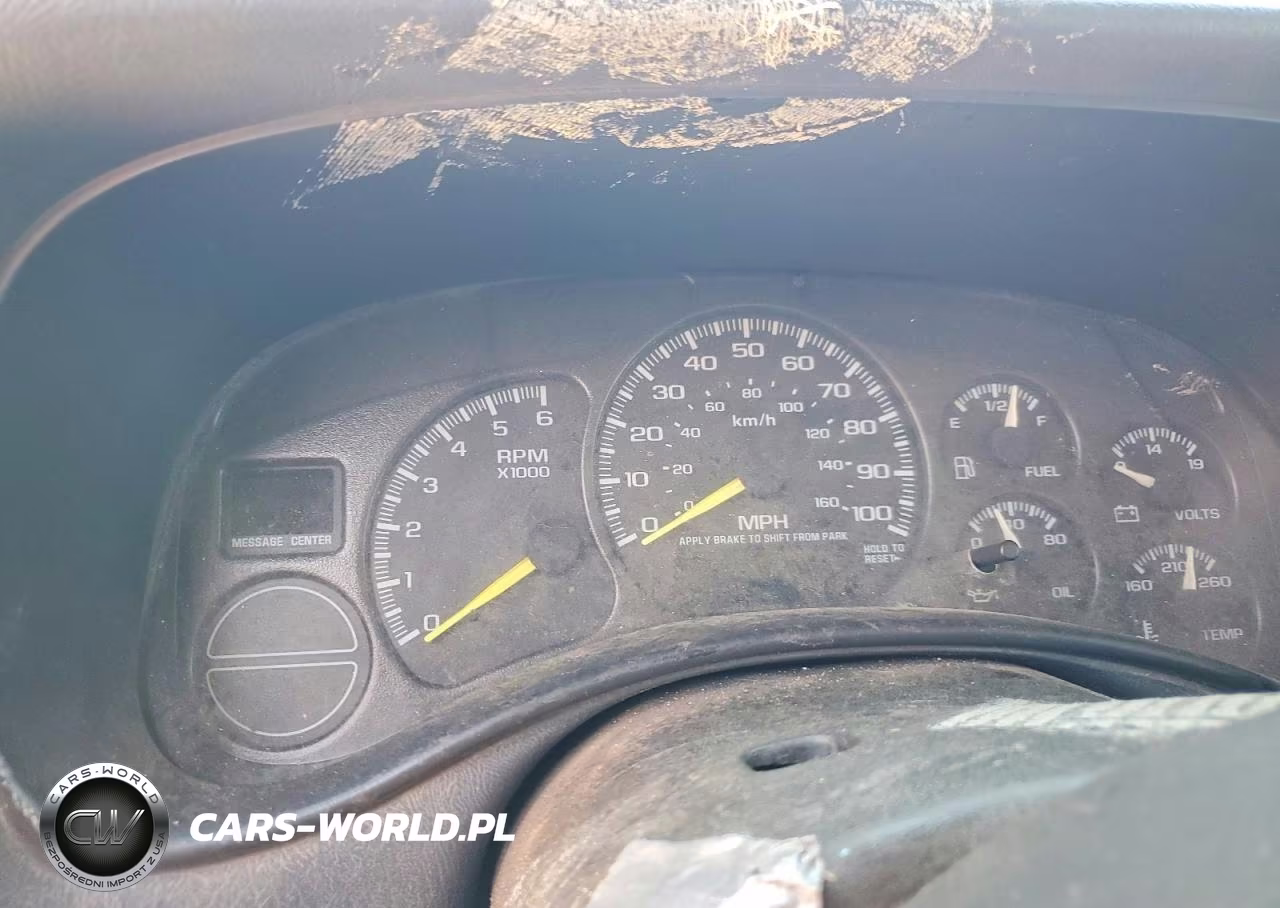 2000 Chevrolet Silverado C1500 VIN:1GCEC19T1YE408618 - 9