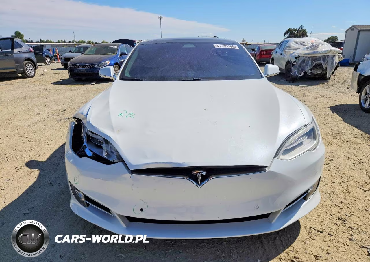 2016 Tesla Model S VIN:5YJSA1E29GF168818 - 5