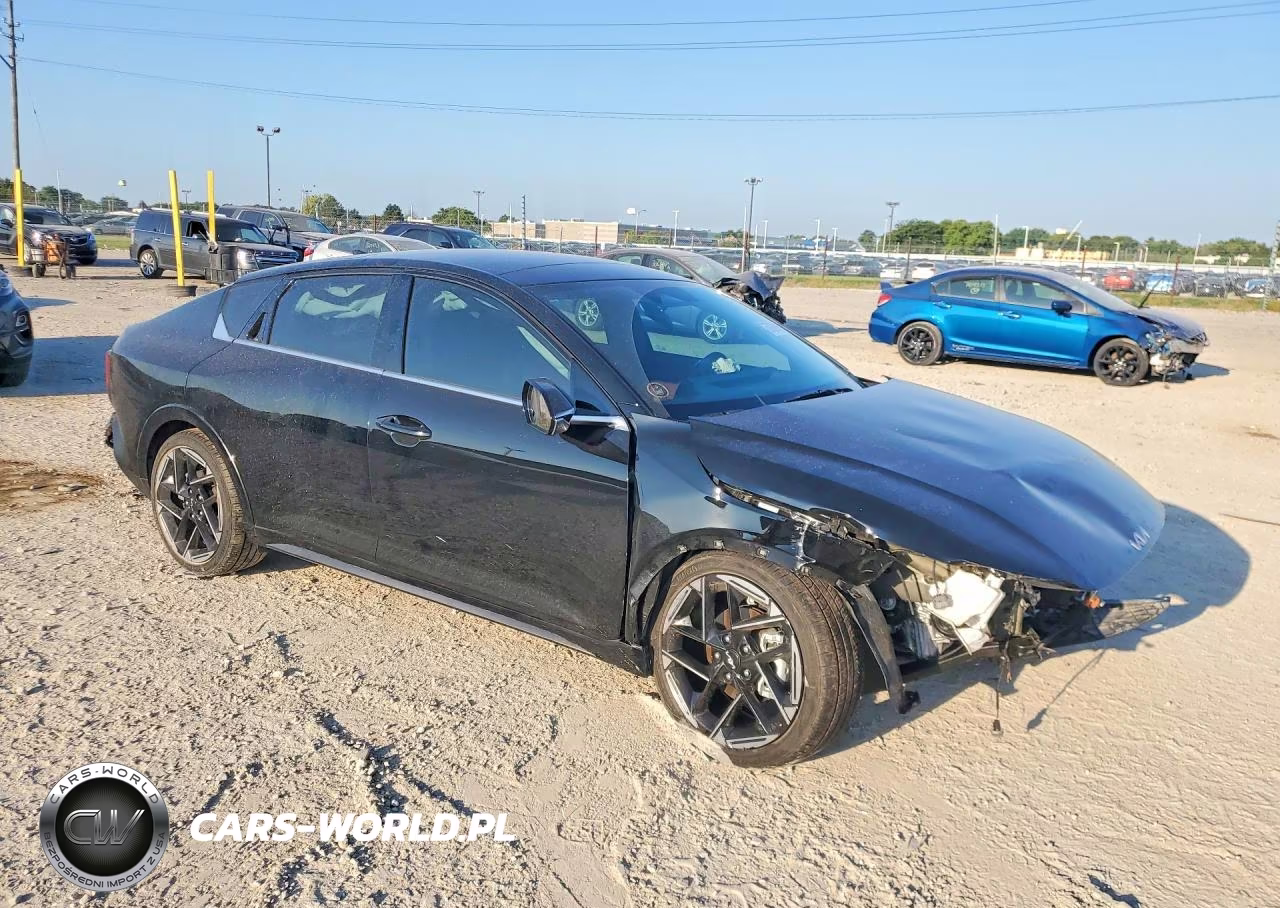 2026 Kia K4 Gt Line VIN:3KPFW4DE5TE305270 - 4