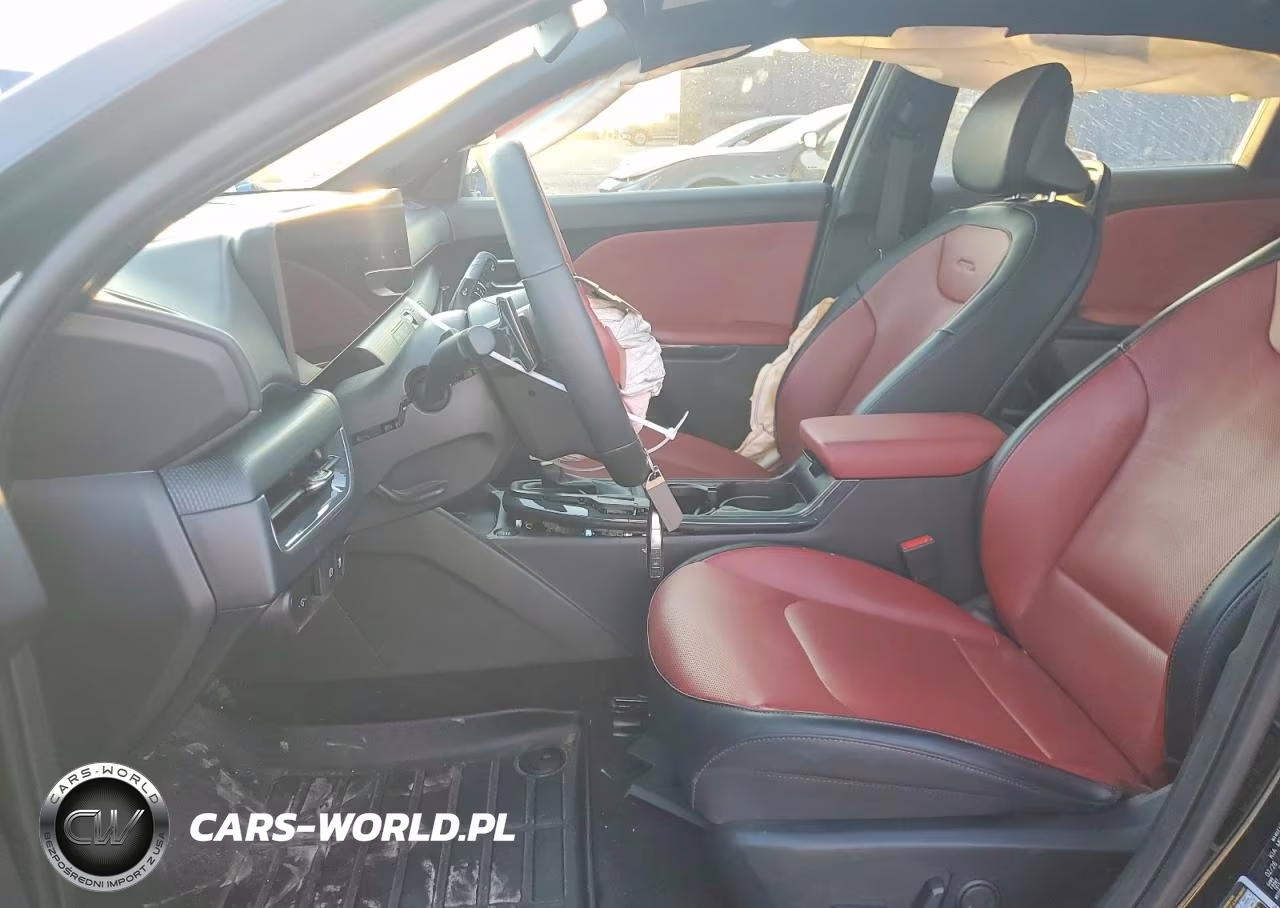 2026 Kia K4 Gt Line VIN:3KPFW4DE5TE305270 - 7