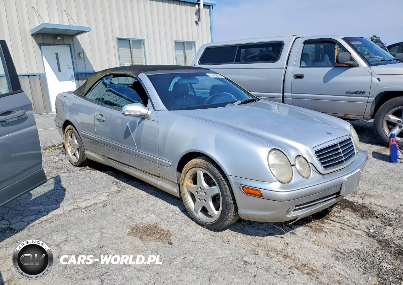 2002 Mercedes-Benz Clk 430 VIN:WDBLK70G02T107367 - 4
