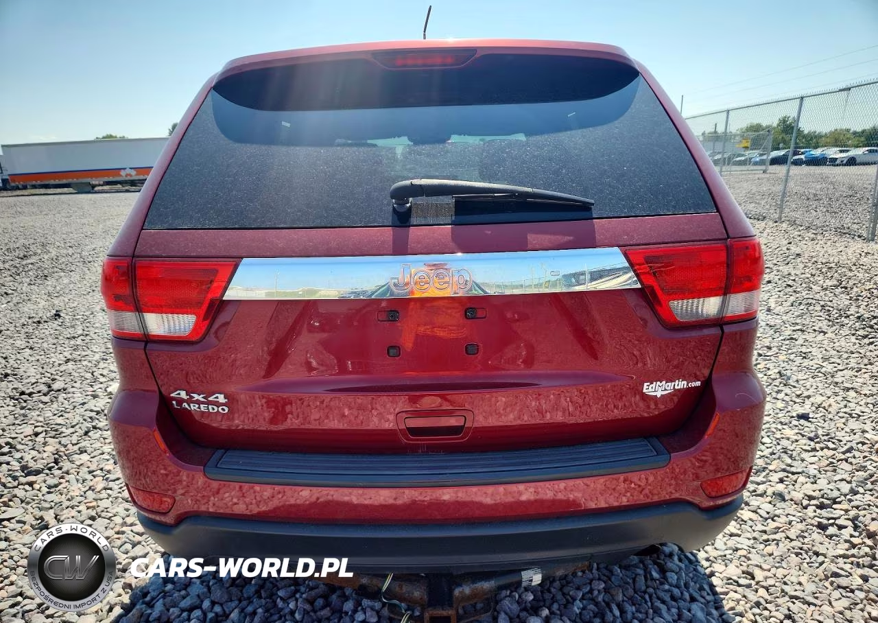 2013 Jeep Grand Cherokee Laredo VIN:1C4RJFAG5DC640986 - 6