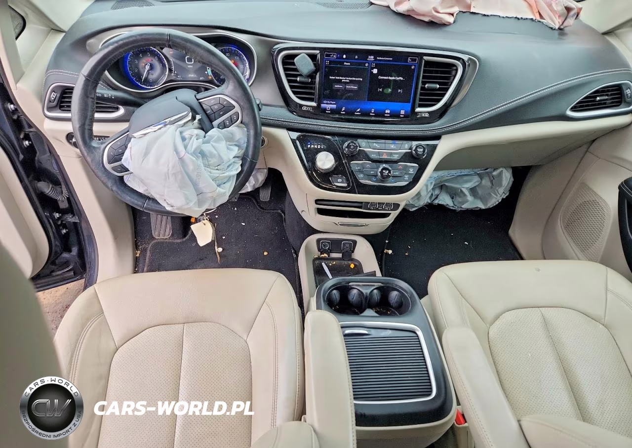 2021 Chrysler Pacifica Touring L VIN:2C4RC1BG4MR555785 - 8