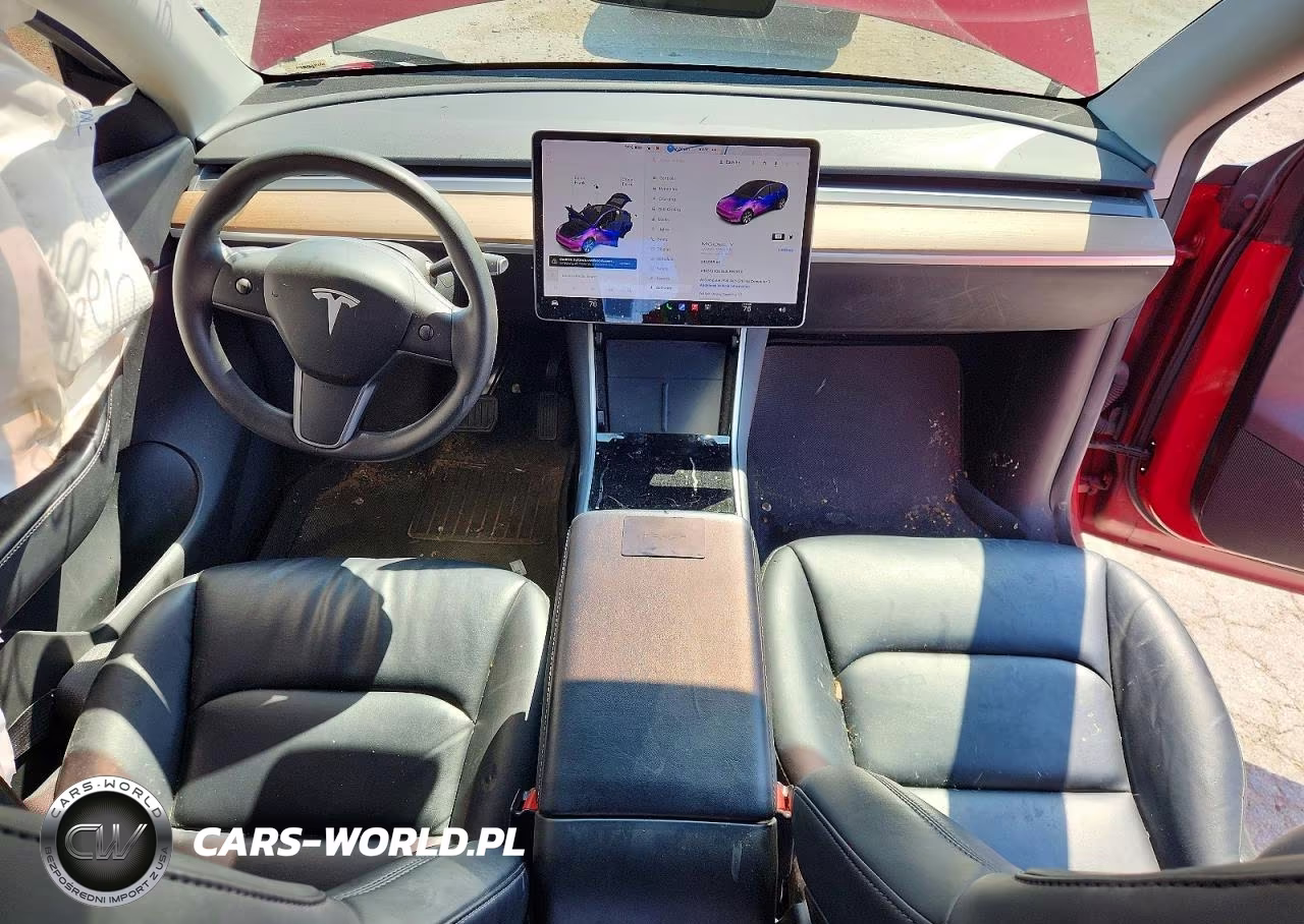 2020 Tesla Model Y VIN:5YJYGDEE3LF026110 - 8