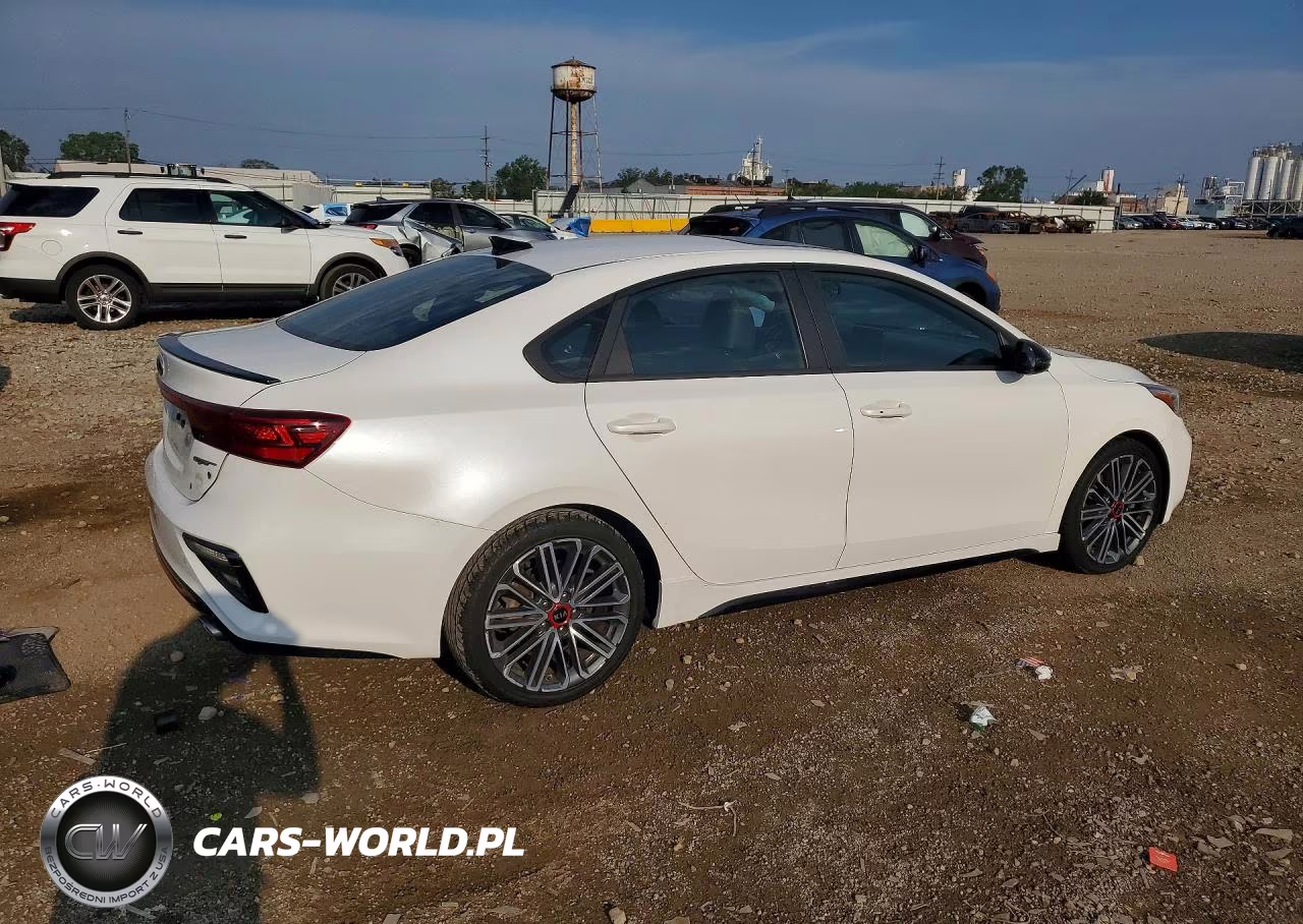 2021 Kia Forte Gt VIN:3KPF44AC8ME413151 - 3