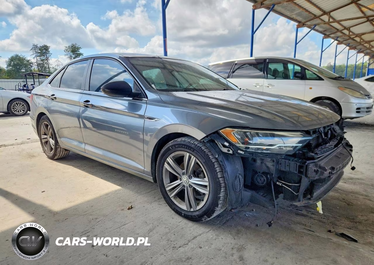2019 Volkswagen Jetta S VIN:3VWCB7BU0KM124282 - 4