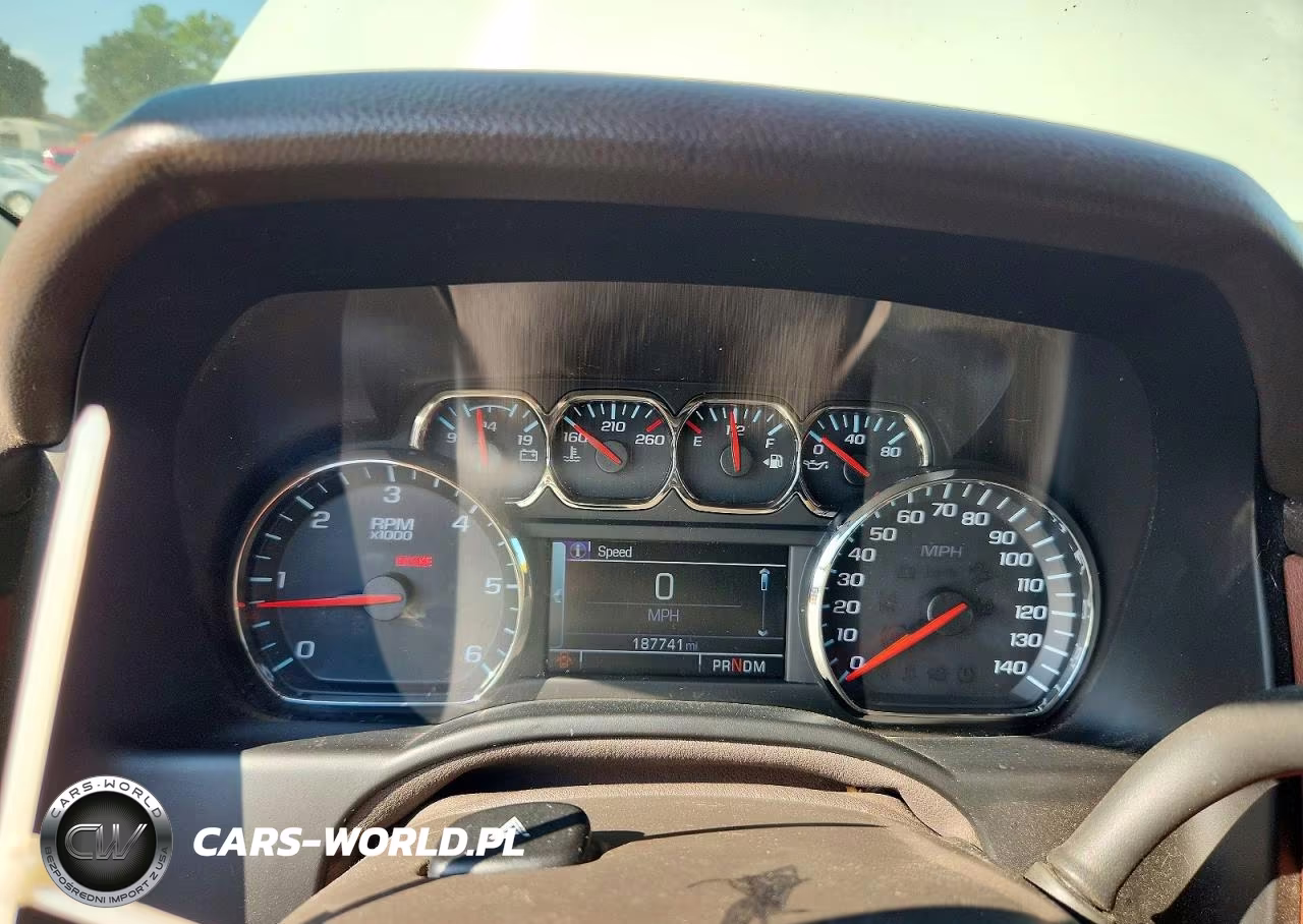 2015 Chevrolet Suburban K1500 Ltz VIN:1GNSKKKC3FR290106 - 9