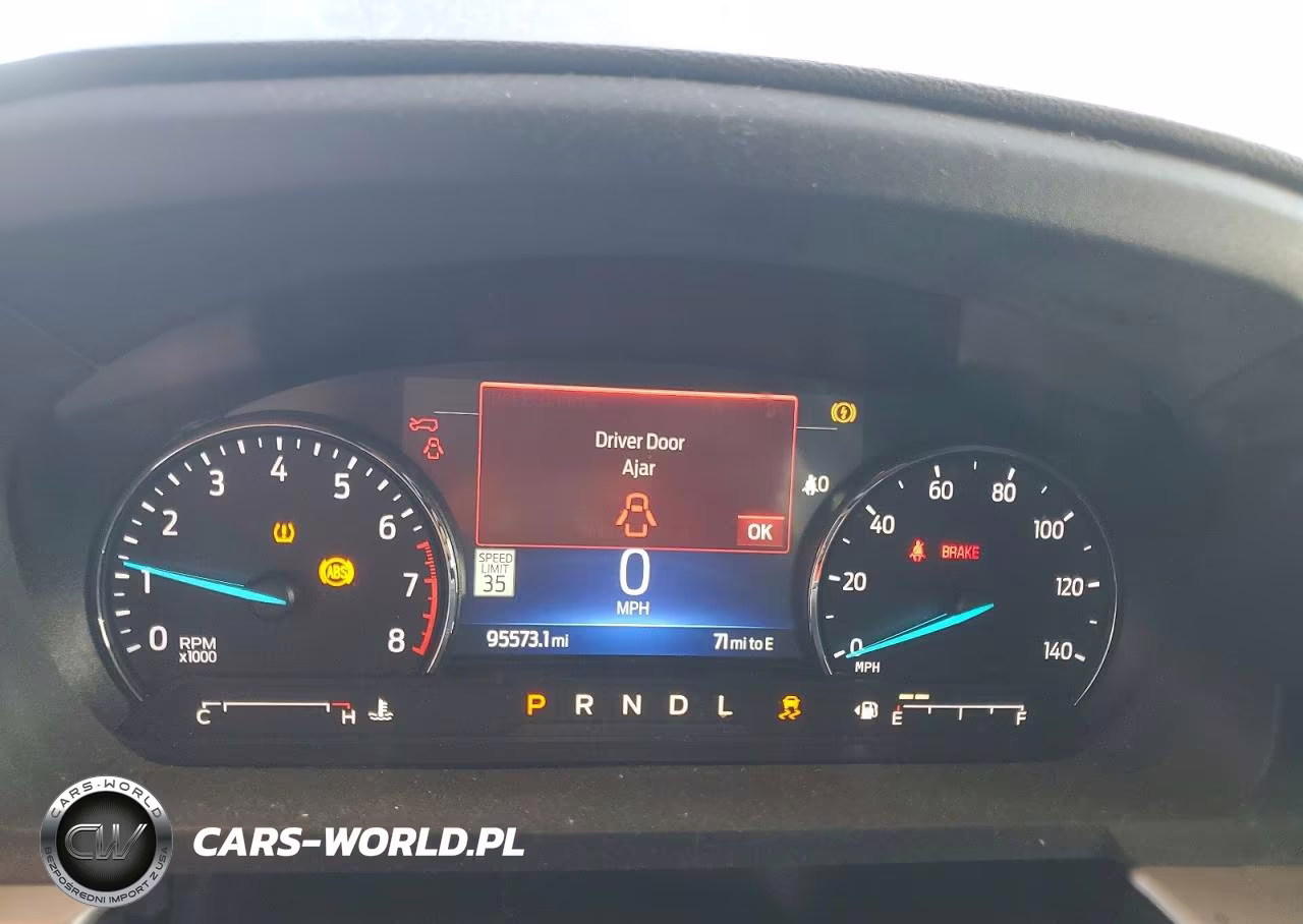 2021 Ford Explorer Xlt VIN:1FMSK8DH0MGA01045 - 9