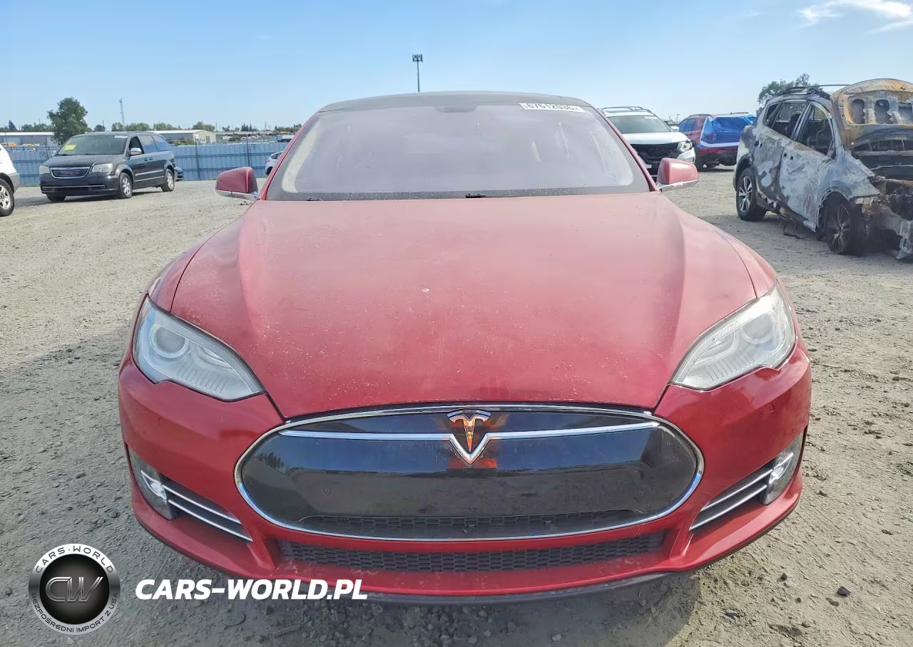 2013 Tesla Model S VIN:5YJSA1CP8DFP22618 - 5