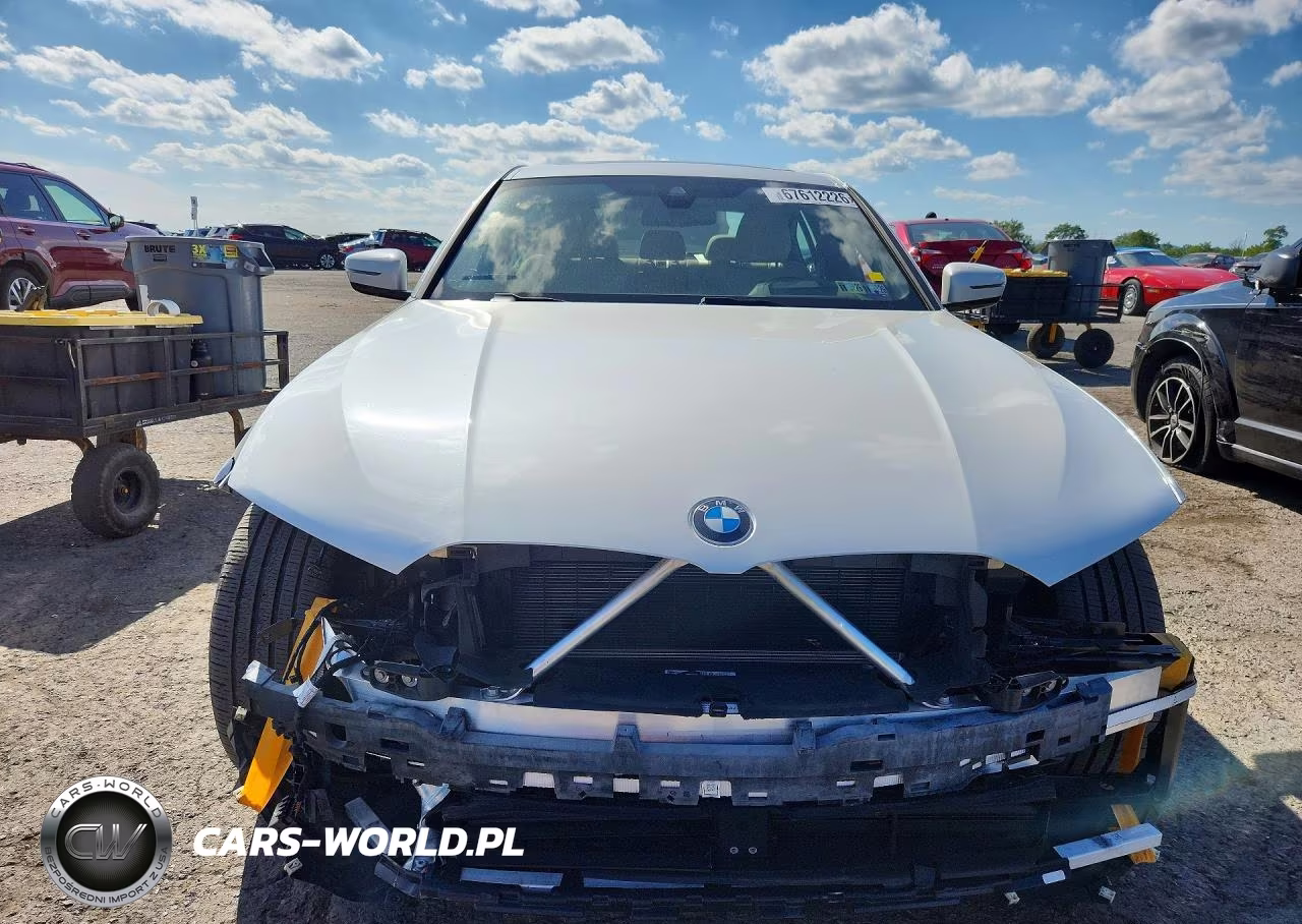 2021 BMW 330Xi VIN:3MW5R7J04M8B63374 - 5