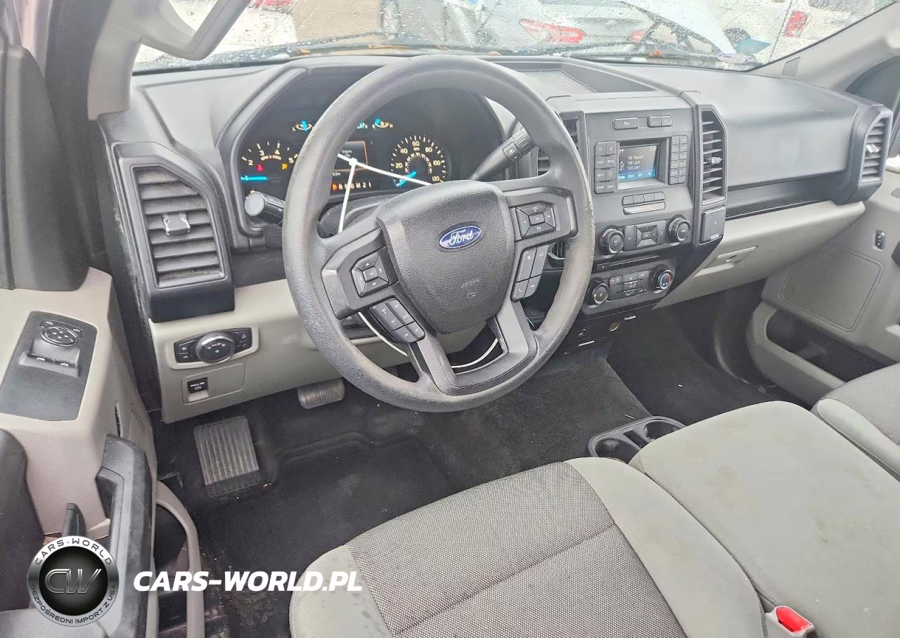 2016 Ford F150 VIN:1FTMF1CP3GKE45975 - 8