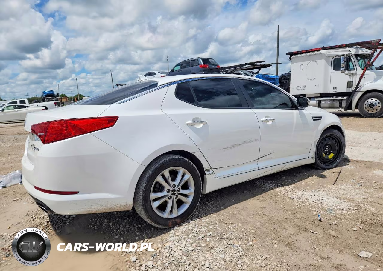 2011 Kia Optima Ex Turbo VIN:KNAGN4A63B5142131 - 3