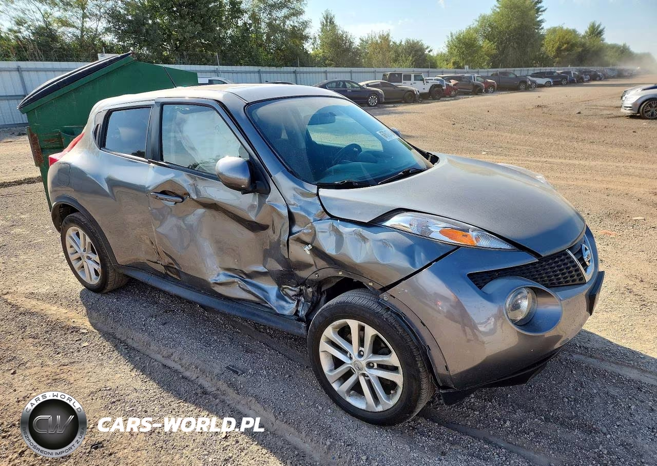 2013 Nissan Juke S VIN:JN8AF5MVXDT206862 - 4