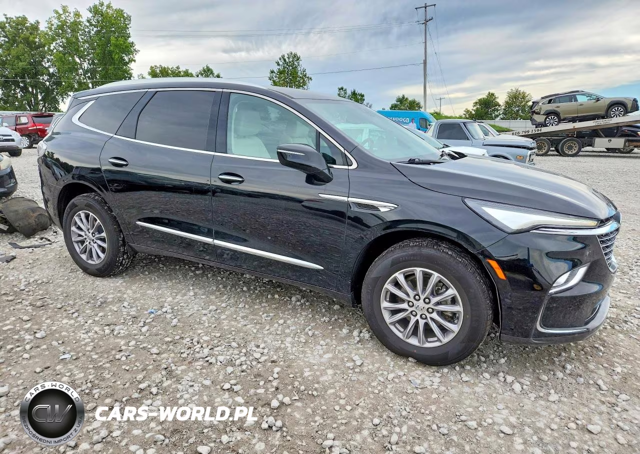 2023 Buick Enclave Essence VIN:5GAERBKW8PJ205600 - 4