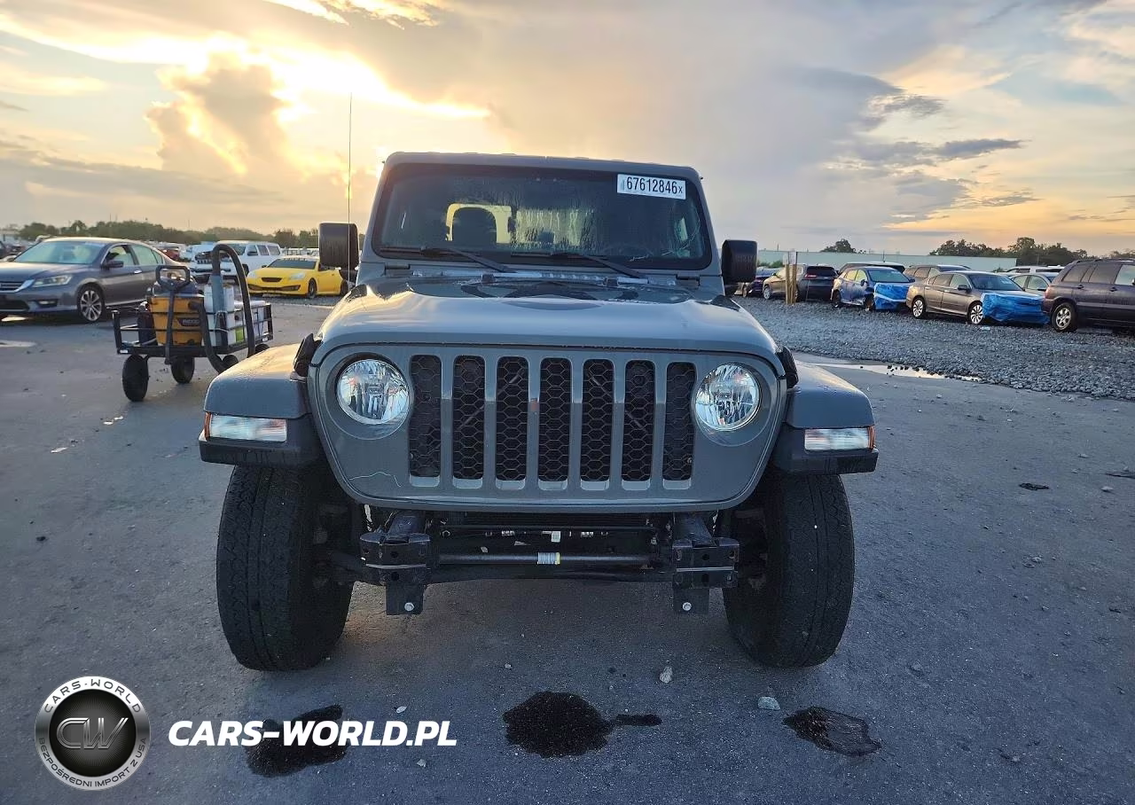 2021 Jeep Gladiator Sport VIN:1C6HJTAG6ML583229 - 5