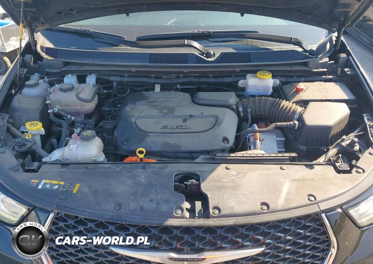 2024 Chrysler Pacifica Hybrid Select VIN:2C4RC1S77RR196729 - 12