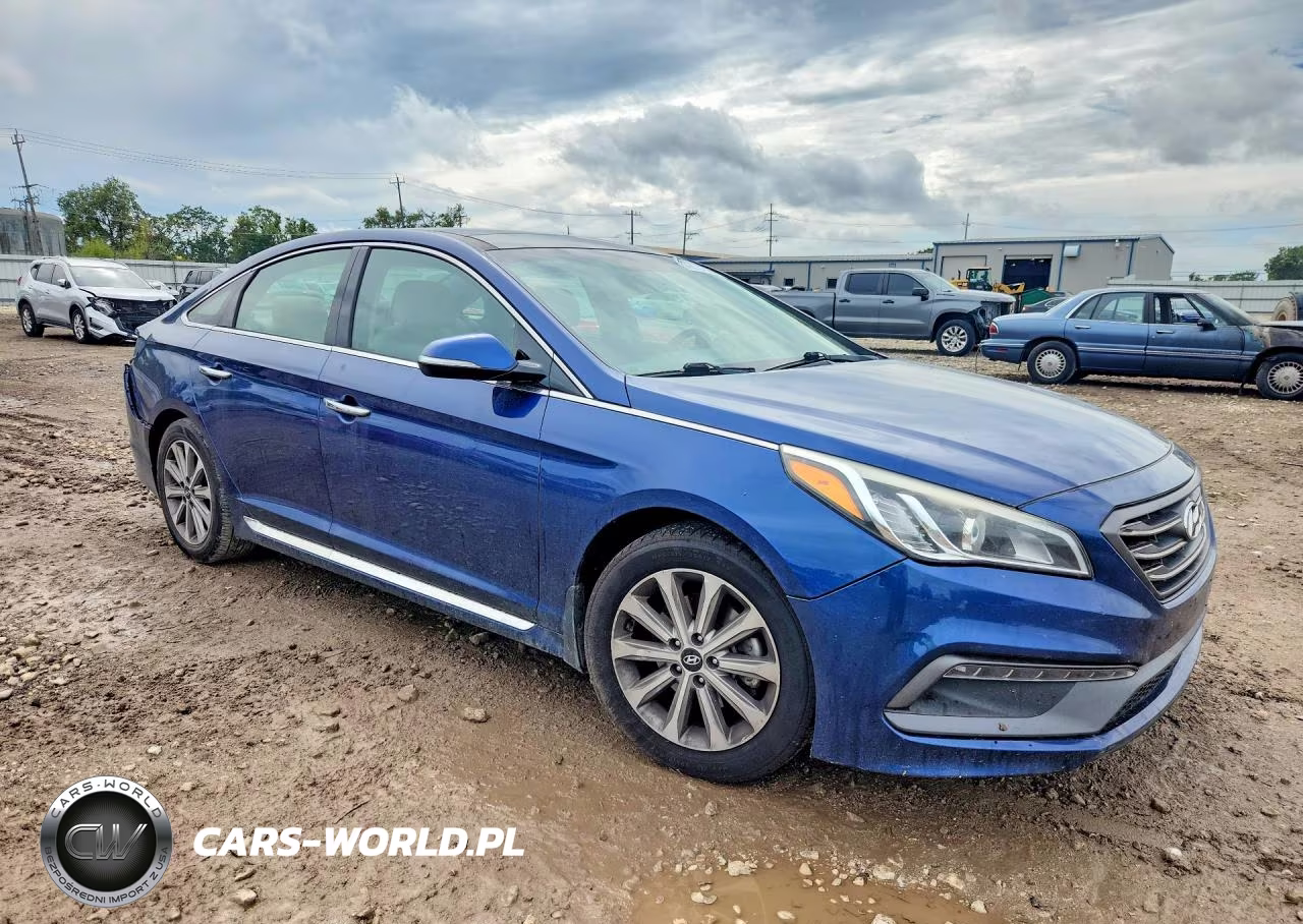 2016 Hyundai Sonata Limited VIN:5NPE34AF0GH264940 - 4