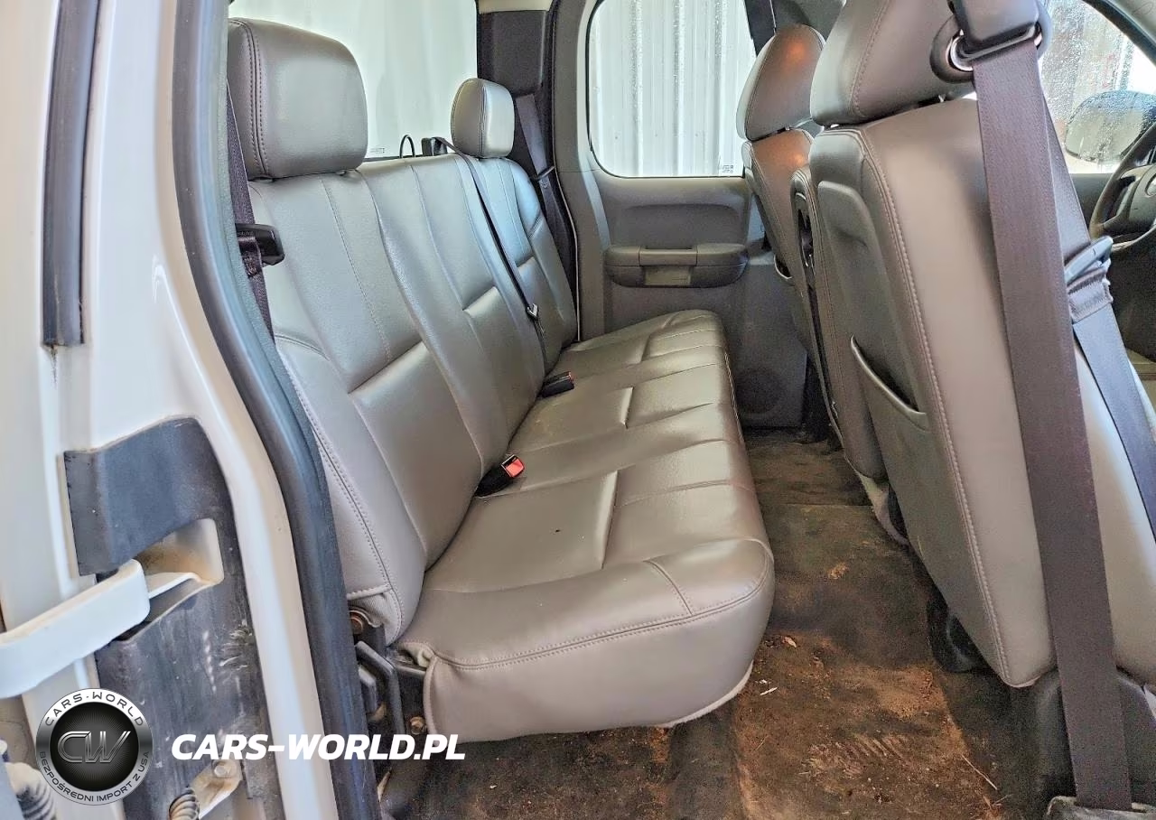 2013 Chevrolet Silverado C1500 VIN:1GCRCPEX5DZ105048 - 10