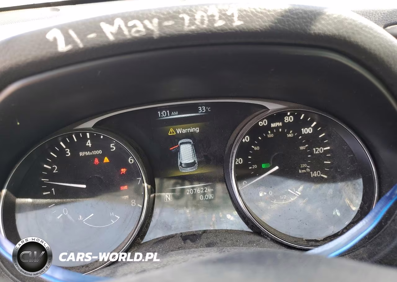 2015 Nissan Rogue S VIN:5N1AT2MV2FC906554 - 9
