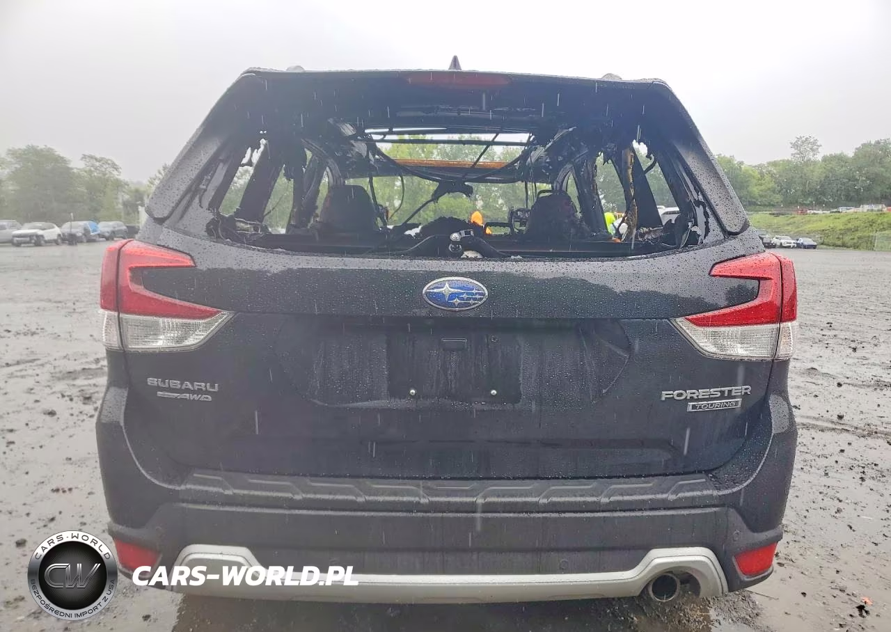 2019 Subaru Forester Touring VIN:JF2SKAWC6KH500213 - 6