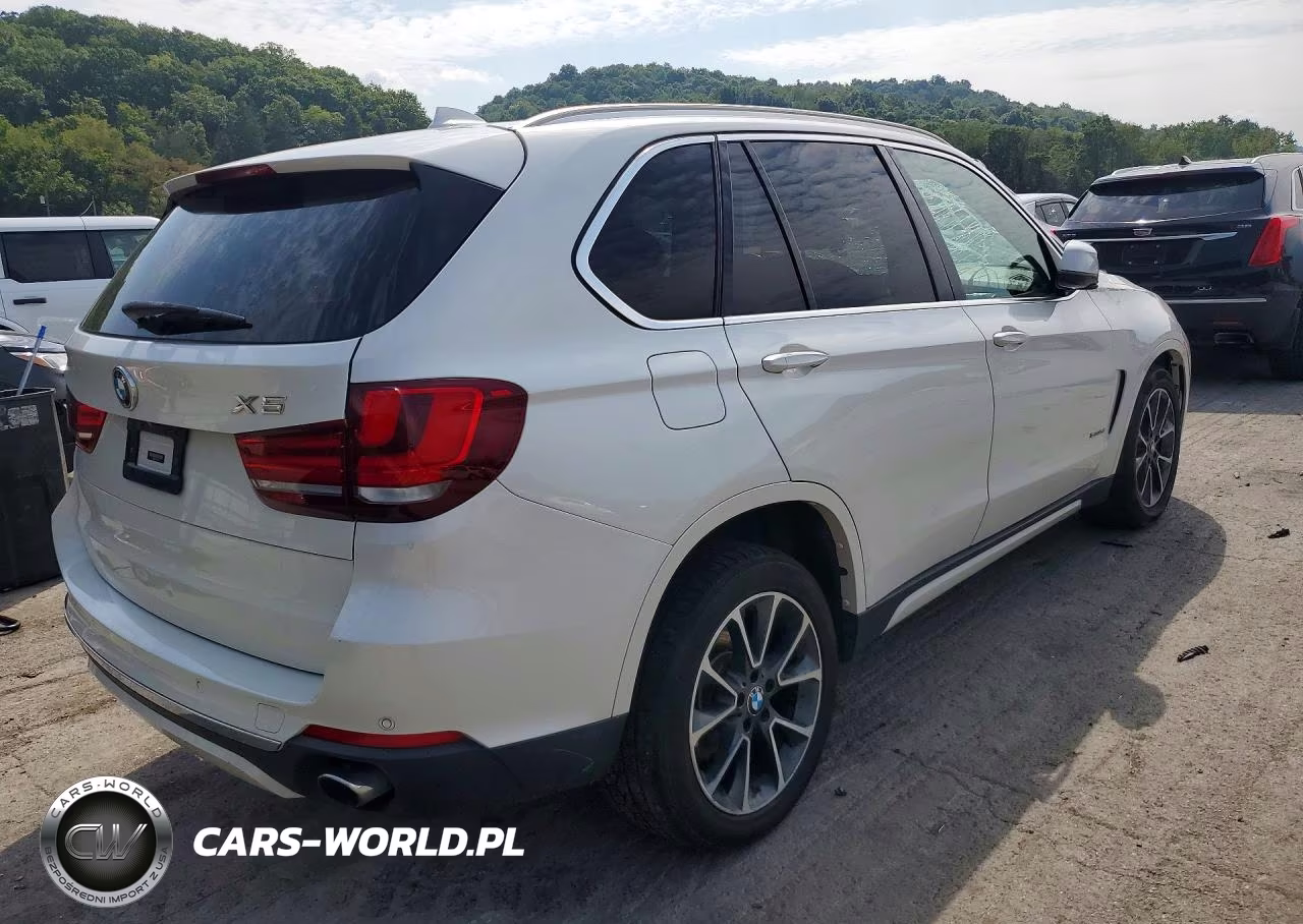 2017 BMW X5 xDrive35I VIN:5UXKR0C55H0V50097 - 3