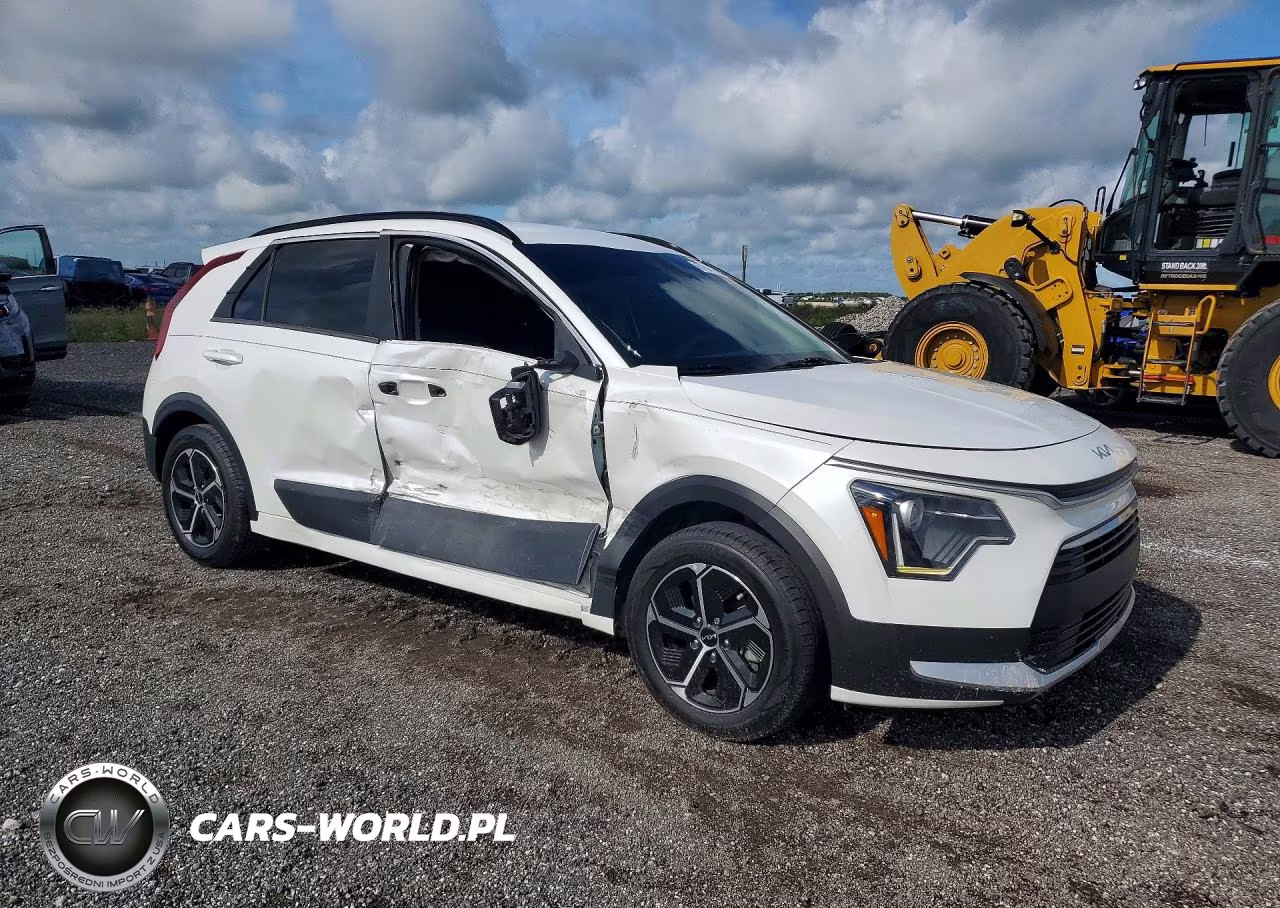 2023 Kia Niro Lx VIN:KNDCP3LE8P5087290 - 4