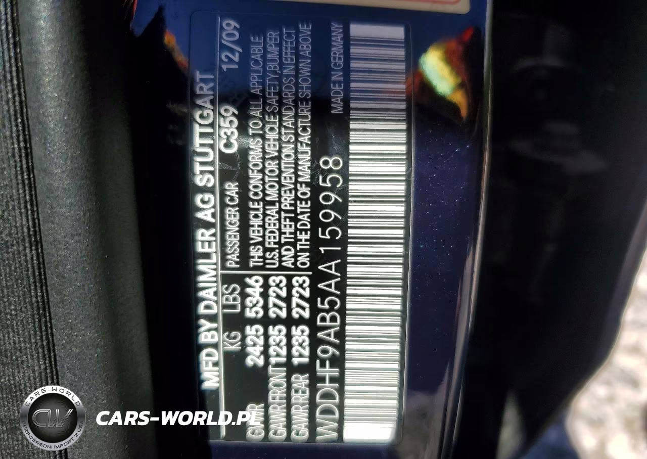 2010 Mercedes-Benz E 550 4Matic VIN:WDDHF9AB5AA159958 - 12