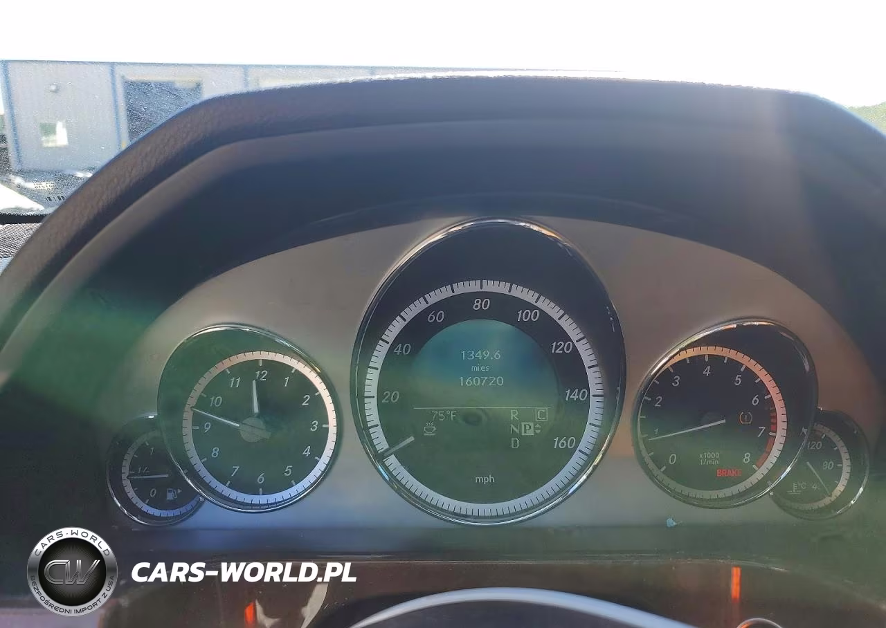 2010 Mercedes-Benz E 550 4Matic VIN:WDDHF9AB5AA159958 - 9