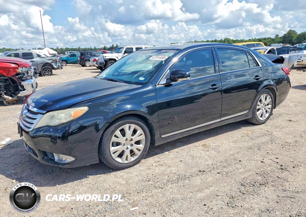 2012 Toyota Avalon Base