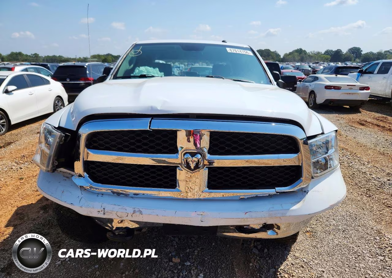 2022 Ram 1500 Classic Tradesman VIN:3C6RR7KG7NG188400 - 5