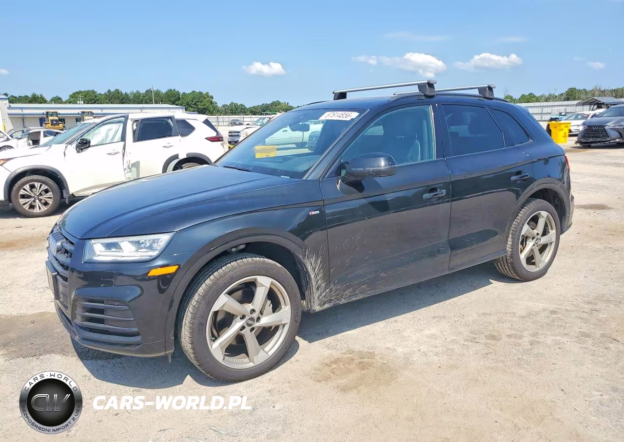 2020 Audi Q5 Titanium Premium Plus