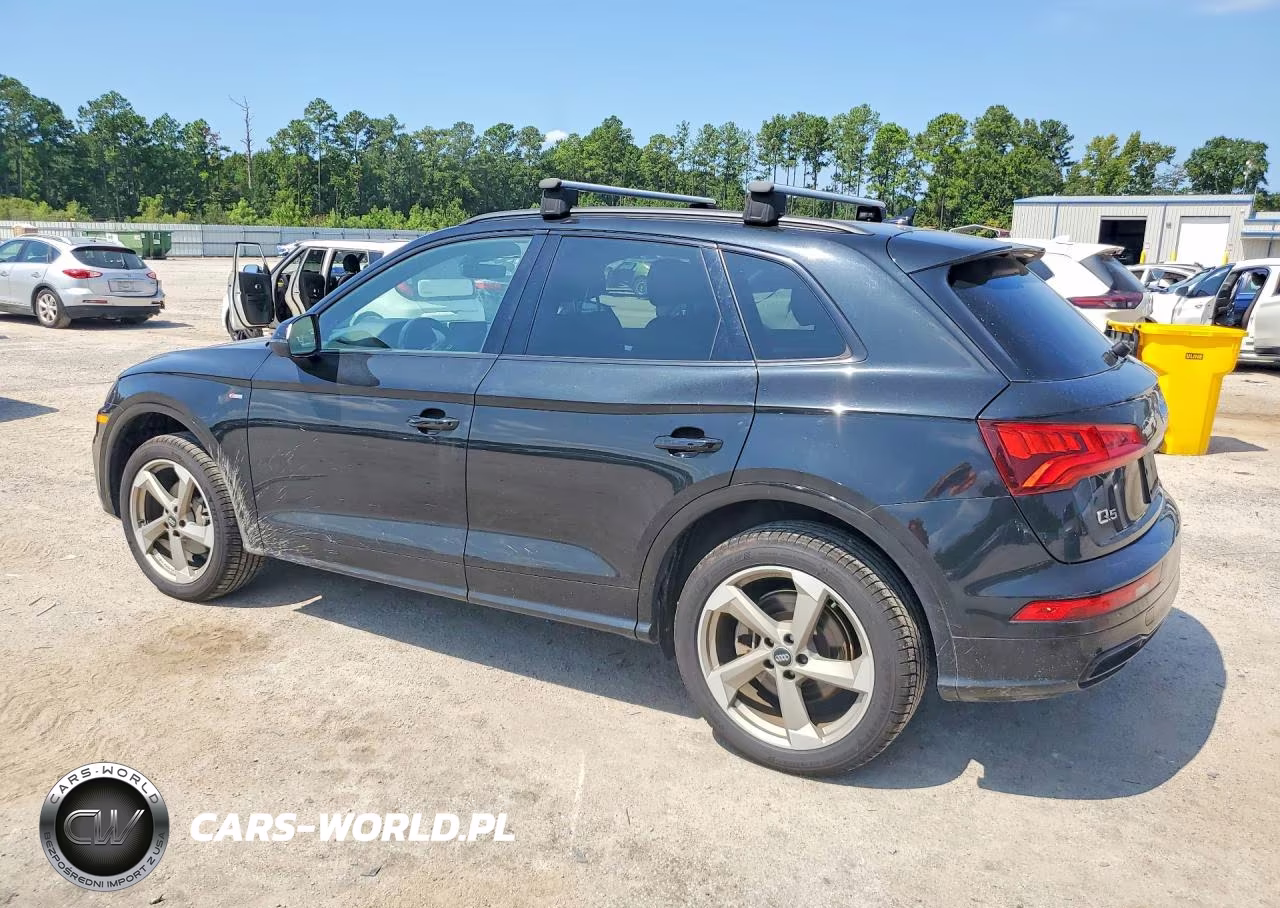 2020 Audi Q5 Titanium Premium Plus VIN:WA1ENAFY6L2097850 - 2