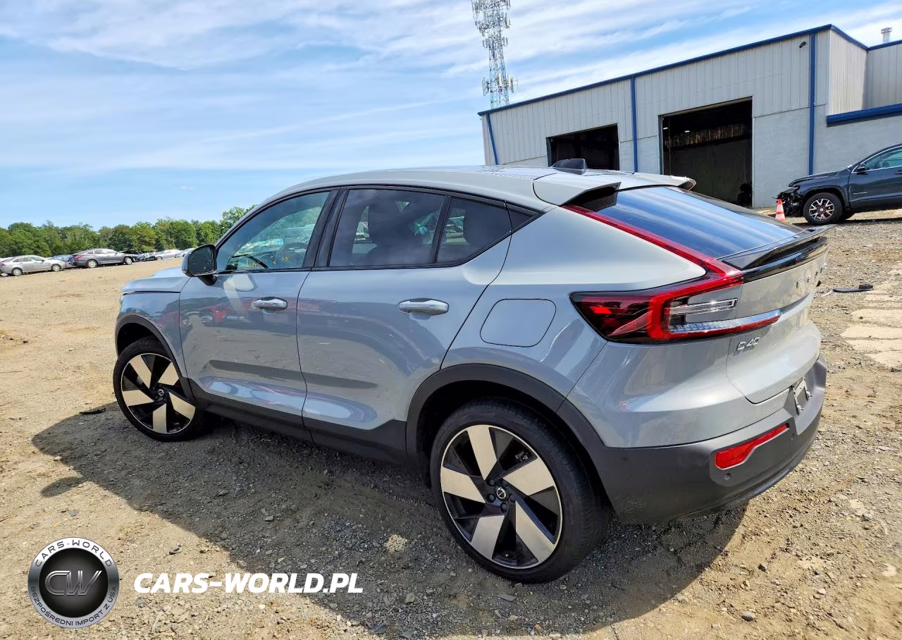2024 Volvo C40 Recharge Ultimate VIN:YV4ER3GM2R2099375 - 2